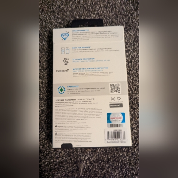 Clear magsafe case for iPhone 13 and iPhone 14 - Picture 2 of 3